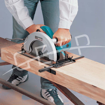 MAKITA 5900-B Circular Saw 235mm (9") 220v